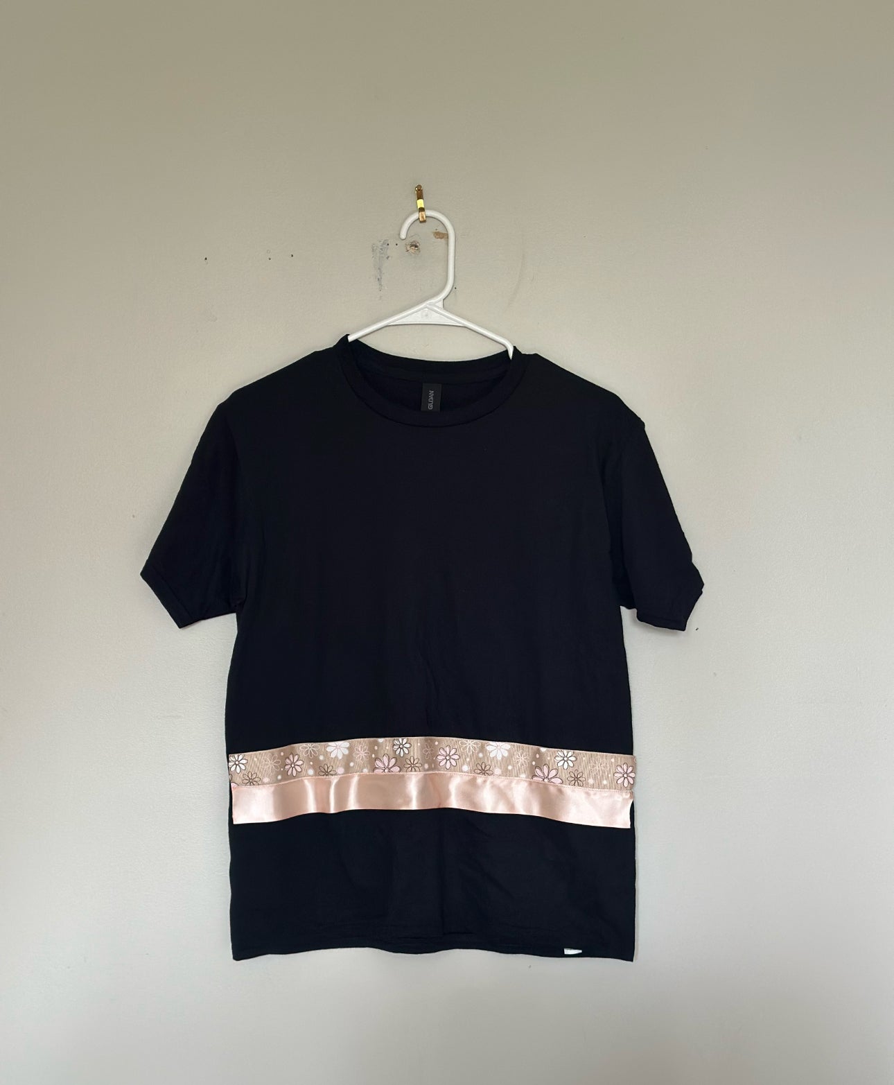 Flower Ribbon Shirt